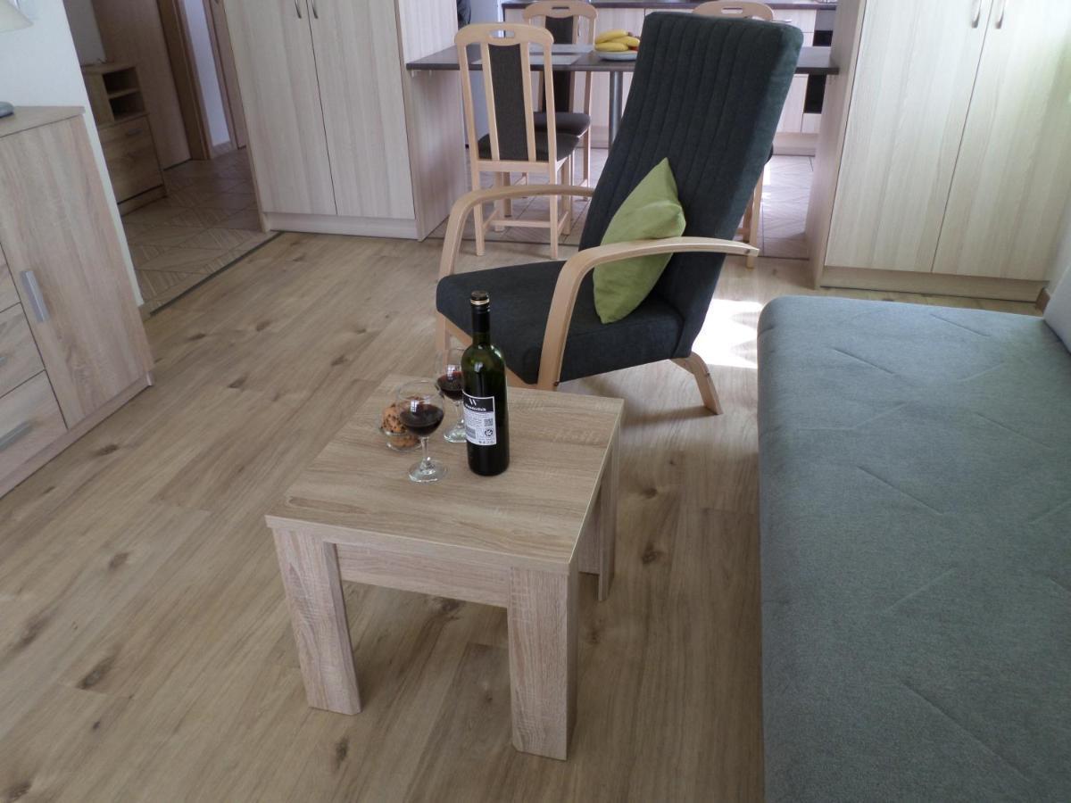 Lakóparki Apartman Veszprem Bagian luar foto