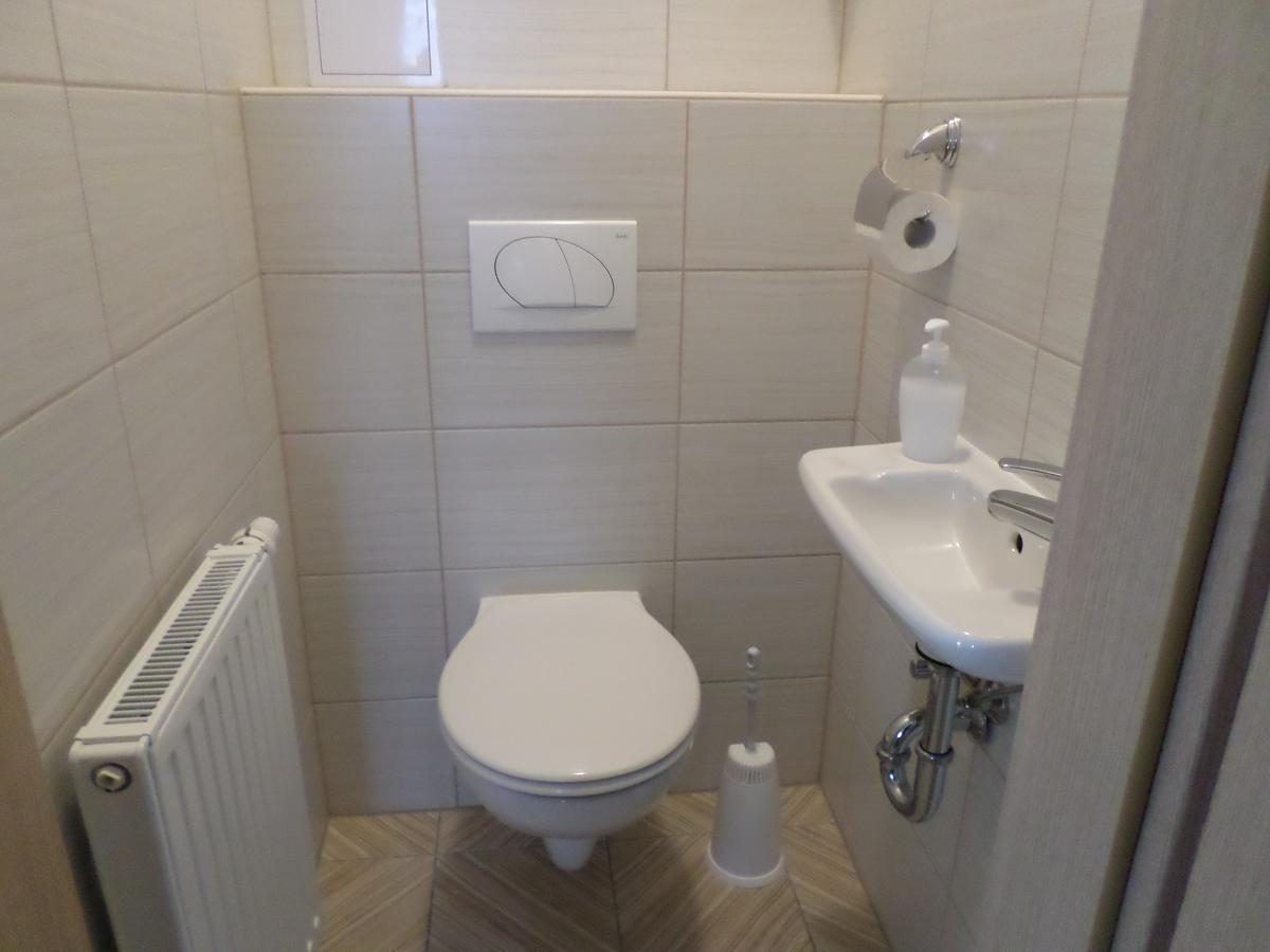 Lakóparki Apartman Veszprem Bagian luar foto