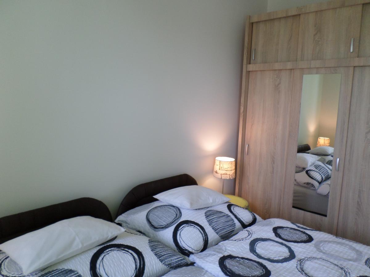 Lakóparki Apartman Veszprem Bagian luar foto